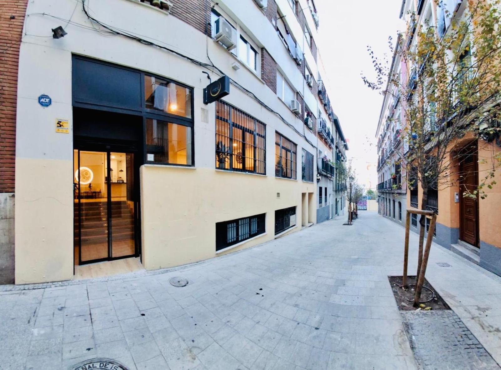 Urban Inn Мадрид Экстерьер фото